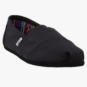 Black Toms - Size 9.5 Never worn outside